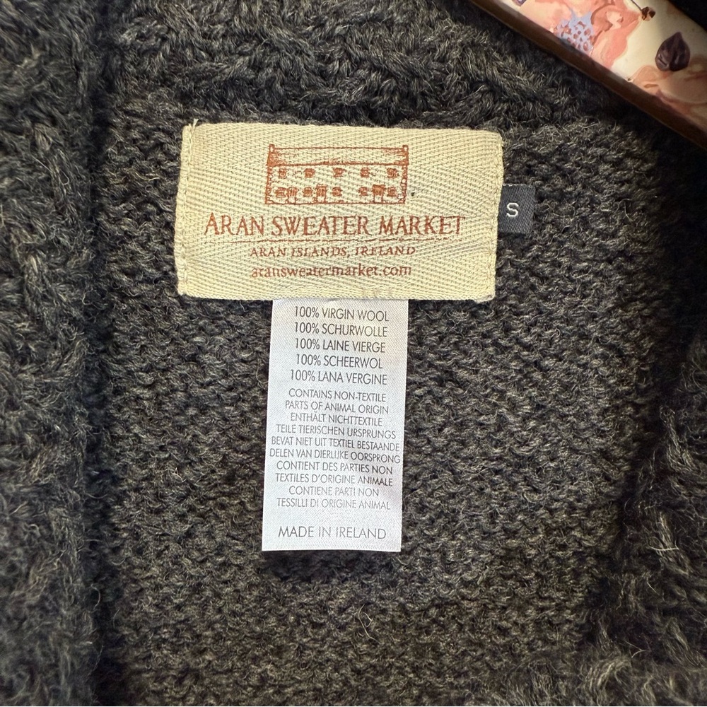 ARAN Sweater Market Ireland Wool Wrap Coat Textured Women’s Small Gray Graphite - Picture 7 of 10